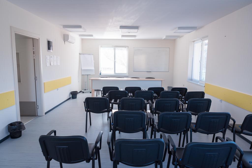 Youth Centre Пловдив Экстерьер фото