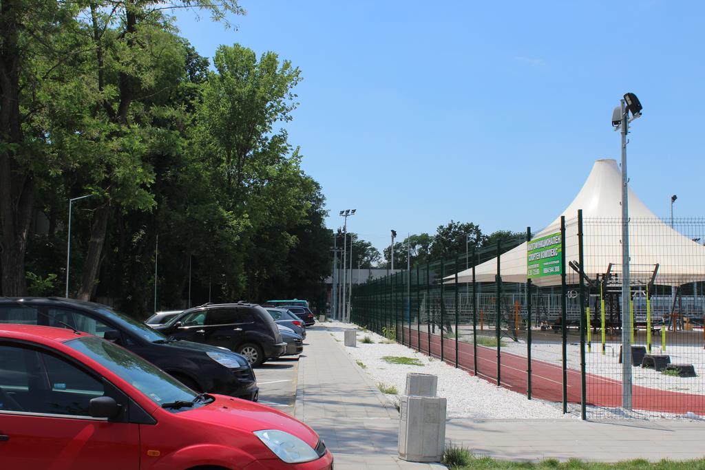 Youth Centre Пловдив Экстерьер фото